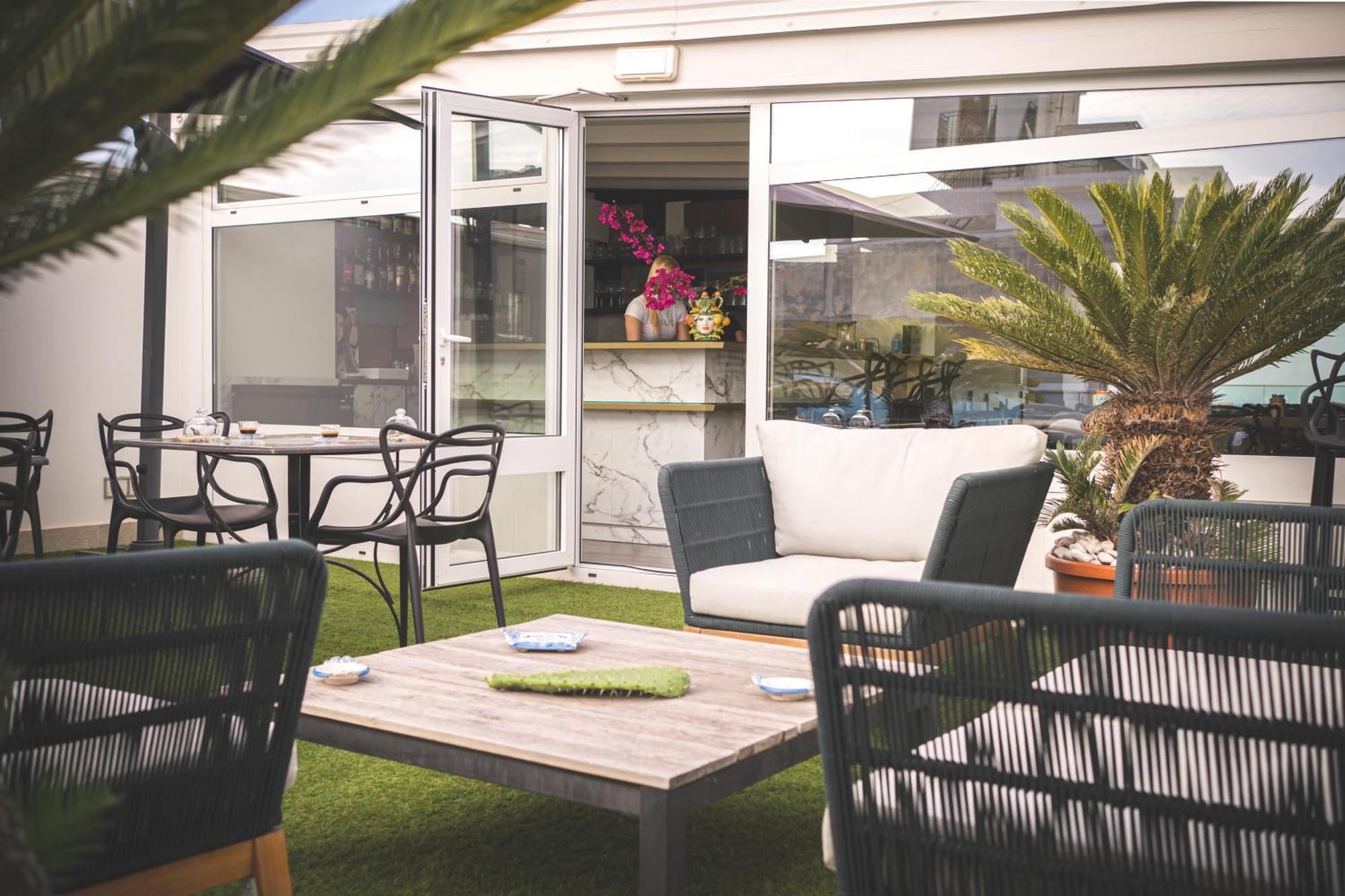 Upper - Boutique Hotel Milazzo Kültér fotó