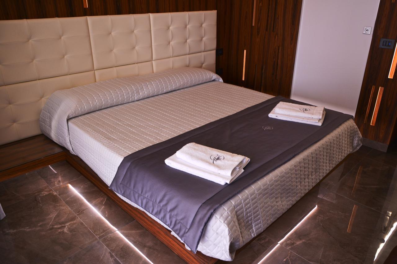 Upper - Boutique Hotel Milazzo Kültér fotó